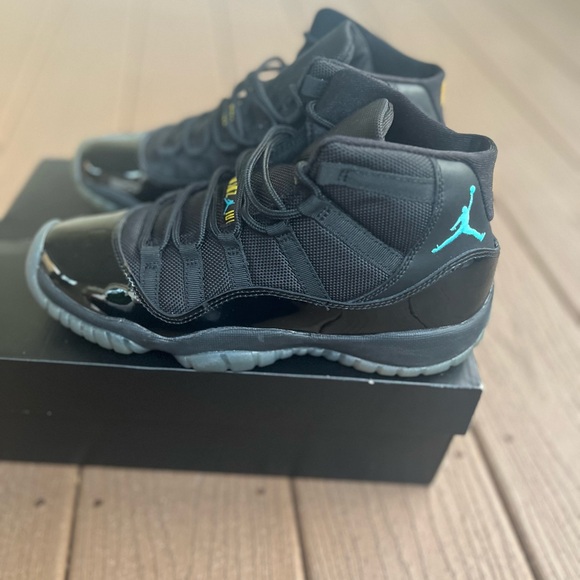 Air Jordan 11 Retro Gamma Blue (GS) - 5.5 Youth or Woman 7. - Picture 6 of 14